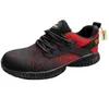 A single red and black safety shoe is shown against a white background. Produktbild-Vorschau