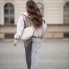 reisenthel moonbag S - Umhängetasche 40 cm (puffer stone) Produktbild-Vorschau 6