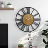 Horloge murale 3D en métal, style vintage romain, pour Voir les images du produit 4