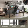 A loft bed with a desk and shelves underneath, featuring a gaming chair and computer setup. The image is a collage with close-ups of features. Anteprima dell’immagine prodotto