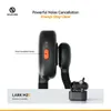 A close-up marketing image of a Hollyland Lark M2S wireless lavalier microphone system, highlighting its noise cancellation feature. Anteprima dell’immagine prodotto