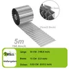 A roll of corrugated metal edging is unspooling, with close-up views and dimensions indicated. Voir les images du produit