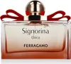 A studio shot of a perfume bottle. Náhľad obrázku produktu