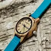 Montre CLARA BLUE pour femme en bois avec bracelet en cuir, Voir les images du produit 4