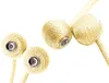 Close-up of decorative curtain clips with magnetic closures. Náhľad obrázku produktu