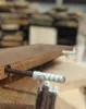 Masívna dubová polica s prírodným okrajom/stromovým okrajom Náhľad obrázku produktu 4