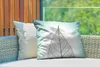 MuchoWow® Outdoor Kissen - Nahaufnahme eines botanischen Produktbild-Vorschau 3