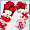 Scatola di fiori a forma di rosa, contenente 3 rose rosse e Anteprima dell’immagine prodotto 5