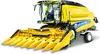 A yellow New Holland combine harvester with a corn header attachment, shown from a front-diagonal angle against a white background. Voir les images du produit