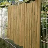 A close-up view of a bamboo privacy screen fence. Náhled obrázku produktu