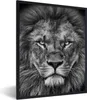 MuchoWow® Gerahmtes Poster Tiere - Löwe - Schwarz - Weiß - Produktbild-Vorschau 1