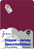A flat lay image of a purple fitted sheet with product information and branding. Produktbild-Vorschau