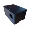 A black, rectangular, insulated pet house with a circular entrance hole on the side and raised bumps on the top surface. Produktbild-Vorschau