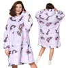 Oversize Deckenpullover XXL - Kuscheldecke mit Ärmeln - Produktbild-Vorschau 1