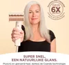 A woman is holding a hair dryer attachment, with marketing text and graphics on the right side of the image. Voir les images du produit