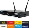 A black satellite receiver with two antennas, displayed on a white background with feature callouts below. Náhled obrázku produktu