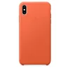 A back view of an orange iPhone case with the Apple logo embossed on it. Náhled obrázku produktu