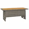 A gray rattan outdoor table with a wooden top, shown from the front. Anteprima dell’immagine prodotto