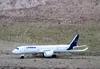 Majorette Aitport Airbus 350 Lufthansa, Flugzeug, 3 Produktbild-Vorschau 7