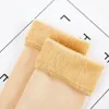 Set di 8 paia di calze termiche con pile, morbide, soffici Anteprima dell’immagine prodotto 14