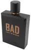 Maskuliner Flakon von Diesel Bad Intense mit rauer, schwarzer Oberfläche, bronzefarbenen Details und modernem, kantigem Design Anteprima dell’immagine prodotto