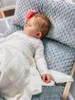 Kuscheldecke für Holzschaukel Sweet Grau 106×55×4cm | Produktbild-Vorschau 3