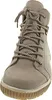 A close-up front view of a beige boot with brown laces. Voir les images du produit