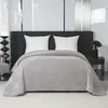 Elegante Tagesdecke 220x200 cm mit hellgrauem Rand Produktbild-Vorschau 1