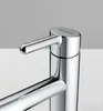 Close-up of a chrome kitchen faucet with a gray accent. Produktbild-Vorschau