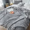 Wohndecke 160x200 cm – Weiche & warme Ganzjahresdecke mit Produktbild-Vorschau 8