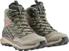 A pair of hiking boots on a white background. Voir les images du produit
