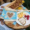 Servietten Papier 33x33cm 3-lagig mit Lebkuchenherz Motiv Produktbild-Vorschau 2