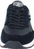 A close-up, front-facing view of a blue sneaker. Voir les images du produit