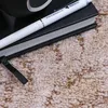 Tapis Scroll beige carré, 200 x 200 cm Voir les images du produit 4