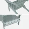Close-up views of a gray-green wooden Adirondack chair, showing the slats of the seat and backrest. Anteprima dell’immagine prodotto