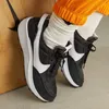 NIKE WAFFLE DEBUT WOMENS SH Čierna Náhľad obrázku produktu 23