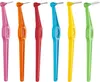 A row of six interdental brushes in different colors, arranged side-by-side against a white background. Produktbild-Vorschau