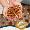 5 kg Lyra Pet® Kaustangen mit Hühnerbrust in 30 L Tonne Produktbild-Vorschau 5