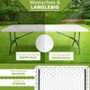 A white folding table is shown outdoors on a grassy lawn, with a split image showing rain on one half and a clear surface on the other. Text overlays highlight features. Anteprima dell’immagine prodotto