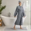 HOMELEVEL Pique Bademantel für Damen und Herren - Produktbild-Vorschau 3