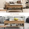 A split image showing a lift-top coffee table in two configurations: as a workspace and as a coffee table. The top section shows the table in a lifted position, set up as a workspace. The bottom section shows the table in its normal position, set up as a c Anteprima dell’immagine prodotto