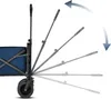 Demonstration of adjustable handle positions on a folding wagon. Voir les images du produit