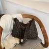 Damen Schultertasche Leopard Print – Große Shopper Tasche Produktbild-Vorschau 10