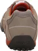 The back view of a single brown Geox sneaker. Produktbild-Vorschau