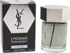 Parfum L’Homme Ultime von Yves Saint Laurent mit silberner Verpackung und passendem Flakon mit sechseckigem Deckel. Náhled obrázku produktu