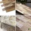 3D-Wandgestaltung im Wohnzimmer mit Niederländische Eiche PVC Paneele Produktbild-Vorschau