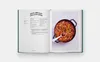 One Pot: 100 Simple Recipes to Cook Together (2025) Produktbild-Vorschau 6