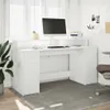 A white desk with a computer monitor and keyboard is set up in a room with blinds covering a window. Anteprima dell’immagine prodotto