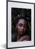 MuchoWow® MuchoWow® Gerahmtes Poster Frau - Laub - Schatten Produktbild-Vorschau 1