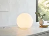 Kleine LED Tischlampe mit Glaskugel Weiß, dimmbare Produktbild-Vorschau 8